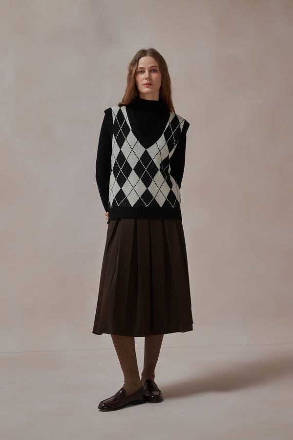 argyle-sweater-knit-vest