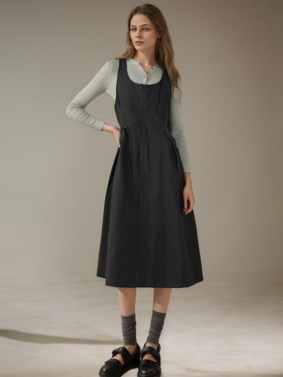 Vania Black Pockets Pinafore