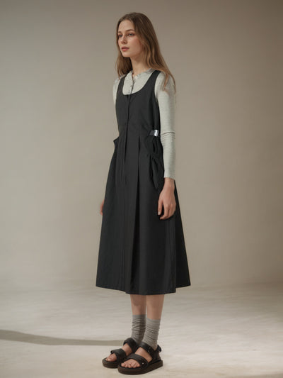 Vania Black Pockets Pinafore