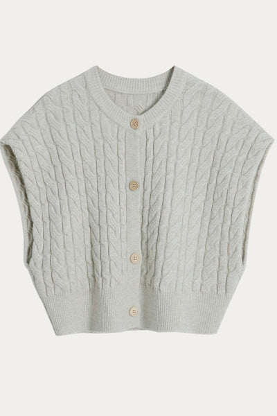 cable-knit-sweater-vest-8